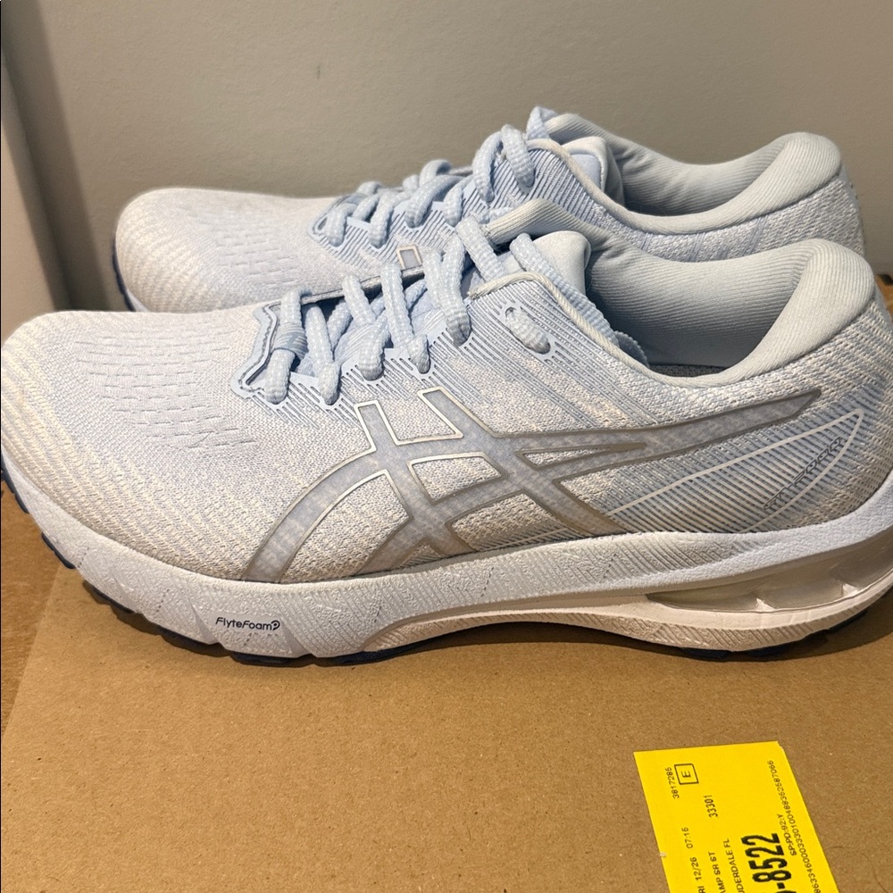 ASICS Gel GT-2000 10 Light Blue - Picture 3 of 6